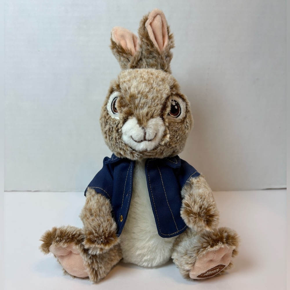 Dan Dee Peter Rabbit 11” plush Peter Rabbit 2 movie collectors choice